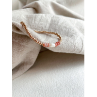 Armbandje parel roze